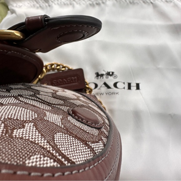 Coach Canvas Chain Shoulder Bag - Picture 7 of 10